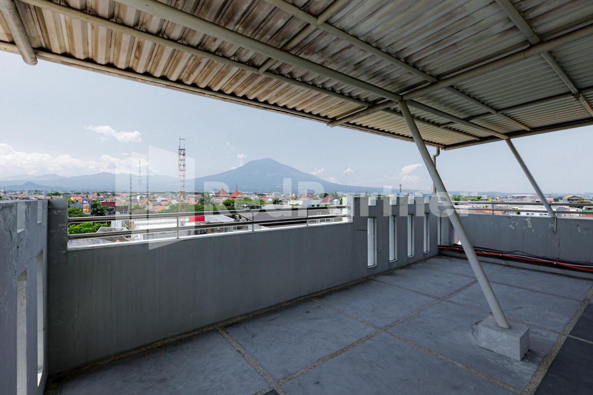 De Malang Sweet Homestay Syariah Mitra Reddoorz Exterior foto